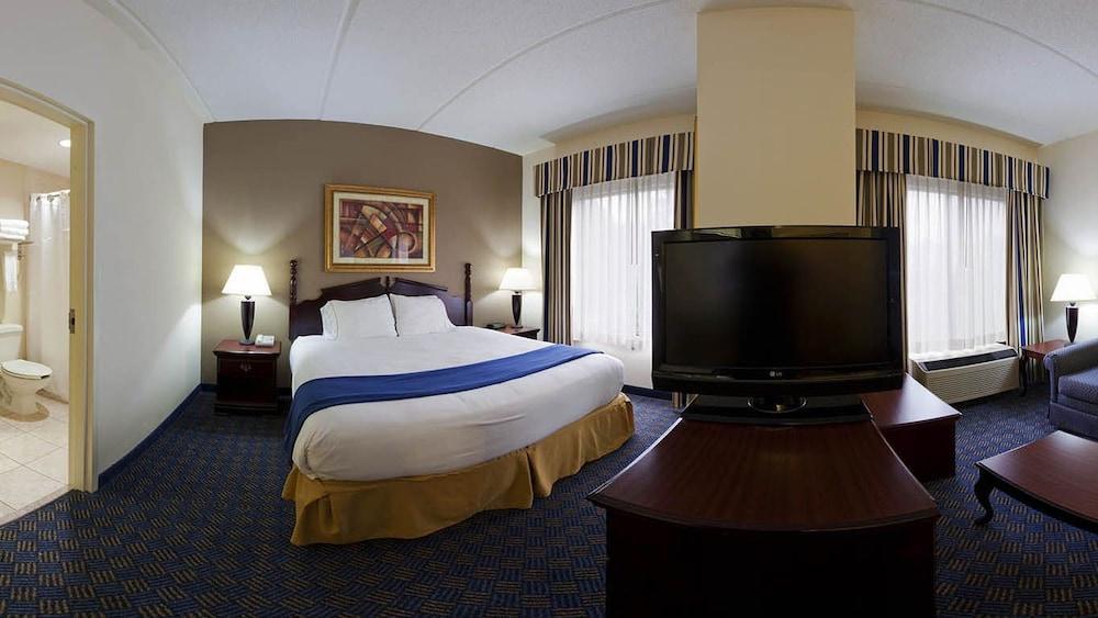 Holiday Inn Express Hotel & Suites Lawrenceville By Ihg Екстериор снимка