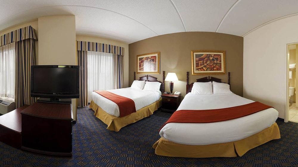 Holiday Inn Express Hotel & Suites Lawrenceville By Ihg Екстериор снимка