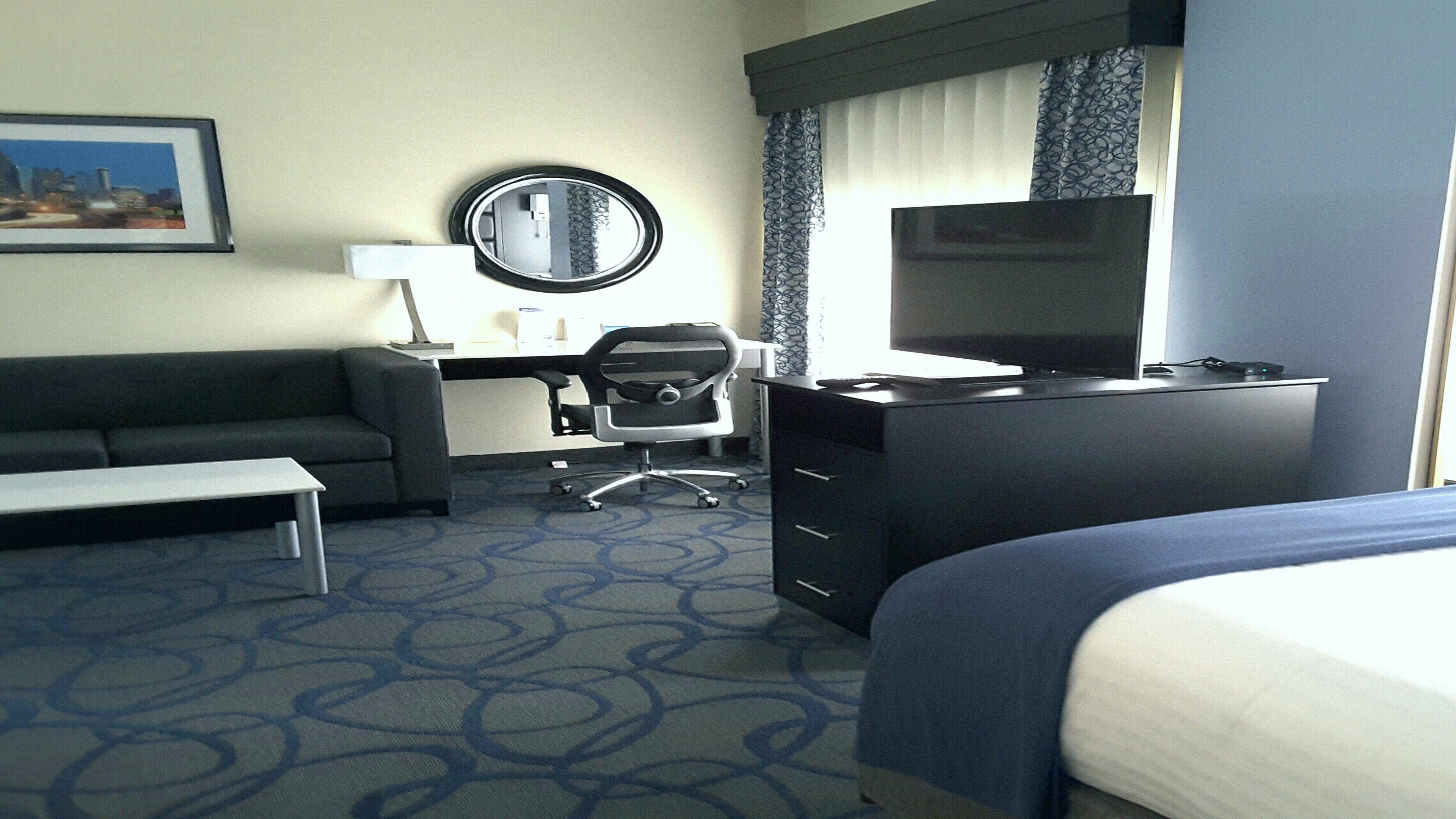 Holiday Inn Express Hotel & Suites Lawrenceville By Ihg Екстериор снимка