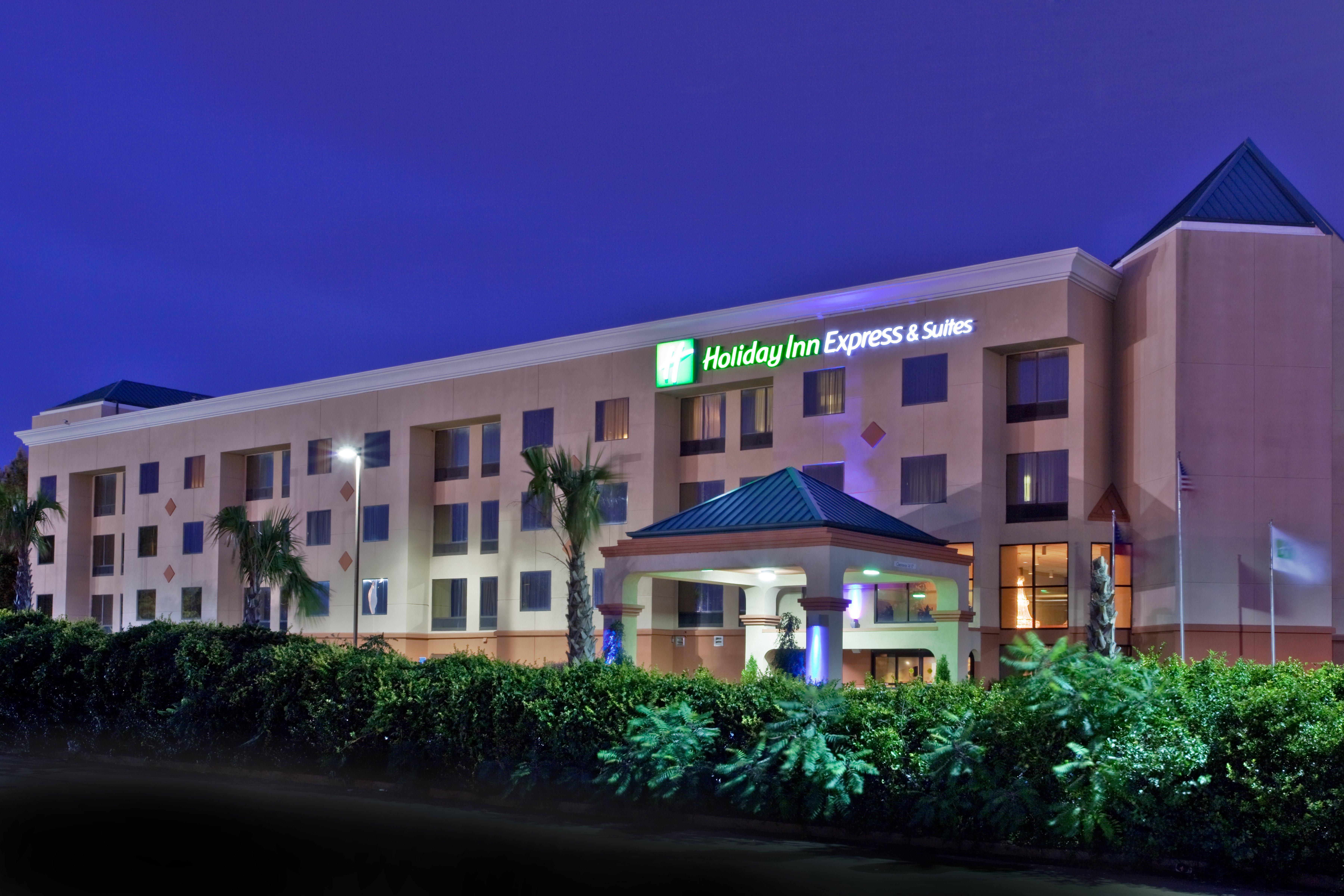 Holiday Inn Express Hotel & Suites Lawrenceville By Ihg Екстериор снимка