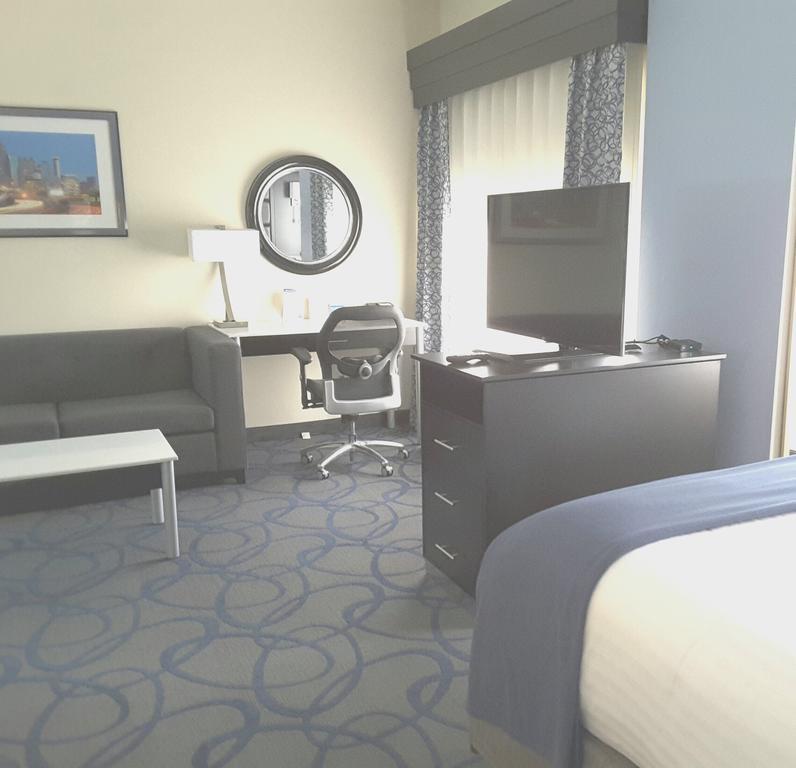 Holiday Inn Express Hotel & Suites Lawrenceville By Ihg Екстериор снимка